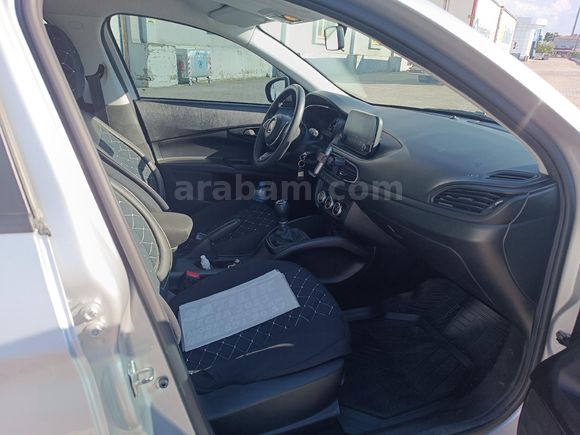 Sahibinden Fiat Egea 1.3 Multijet Easy Plus 2023 Model