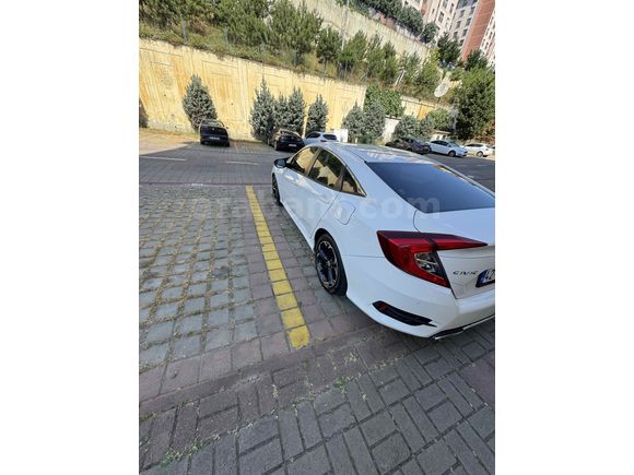Astsubaydan Honda Civic 1.5 i-VTEC Elegance 2021 Model 