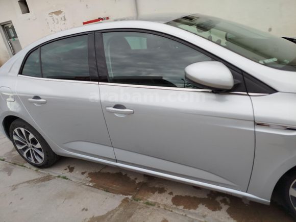 Sahibinden Renault Megane 1.3 TCe Icon 2025 Model