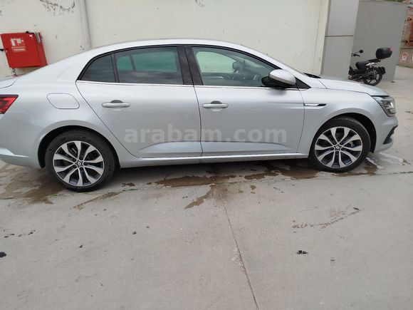 Sahibinden Renault Megane 1.3 TCe Icon 2025 Model