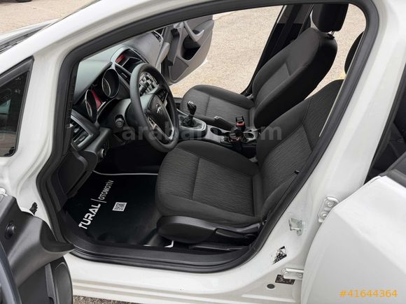 2014 3 PARÇA BOYALI DEĞİŞENSİZ 1.3 CDTI EDİTİON TAKAS OLUR..