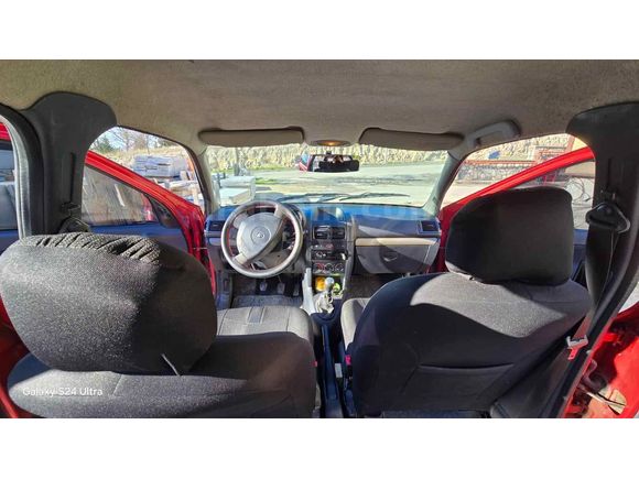Sahibinden Renault Clio 1.2 Authentique 2004 Model 