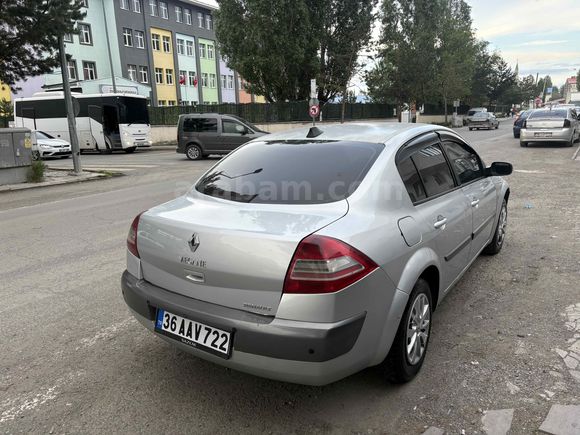 Sahibinden Renault Megane 1.6 Expression 2006 Model 