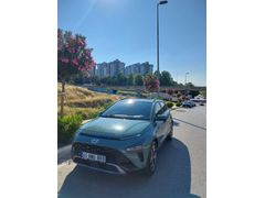 Sahibinden Hyundai Bayon 1.4 MPI Elite 2023 Model  43.000 km Yeşil (metalik)