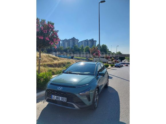 Sahibinden Hyundai Bayon 1.4 MPI Elite 2023 Model  43.000 km Yeşil (metalik)