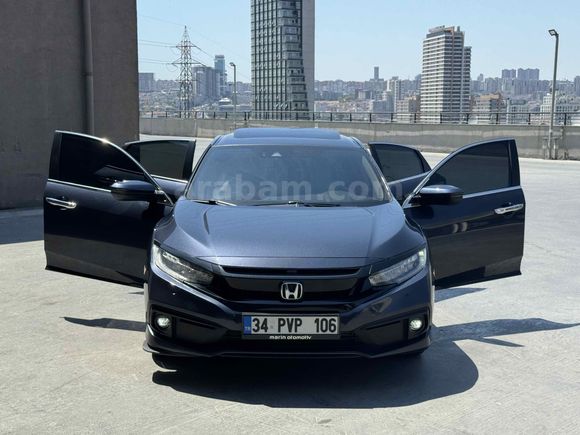 Sahibinden Honda Civic 1.5 i-VTEC Executive Hatasız-Boyasız- Full Servis Yetkili Bakımlı Plus 2020 Model 