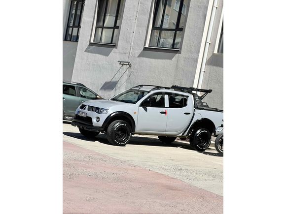 Sahibinden Mitsubishi L 200 4x4 Intense 2008 Model 
