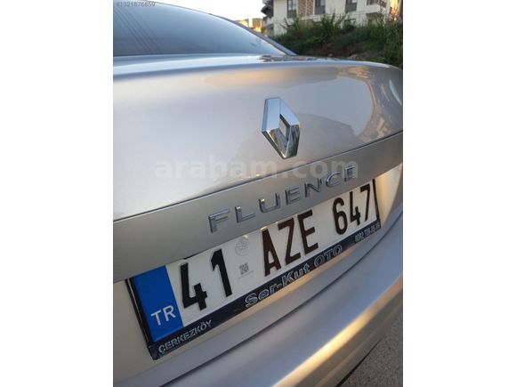 2010 model ORJİNAL DEĞIŞENSİZ BAKIMLI RENAULT FLUENCE