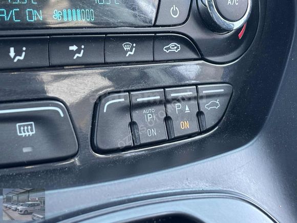 ANINDA KREDİ 2013 FORD KUGA SELECTIVE CAM TAVAN HATASIZ 4X4