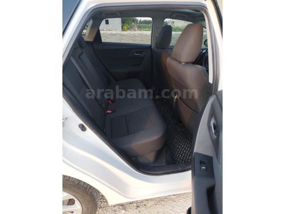 TOYOTA AURIS CAM TAVAN  HYBRID E-CVT ACTIVE SKYPACK