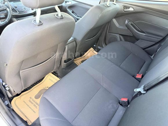 2017 FORD FOCUS 1.5 TDCI OTOMATİK TRENDX 150 BIN KM BOYASIZ
