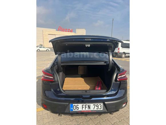 Sahibinden Citroen C4 X 1.2 PureTech Shine 2024 Model 