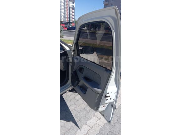 Sahibinden Renault Clio 1.4 Authentique 2003 Model