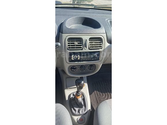 Sahibinden Renault Clio 1.4 Authentique 2003 Model