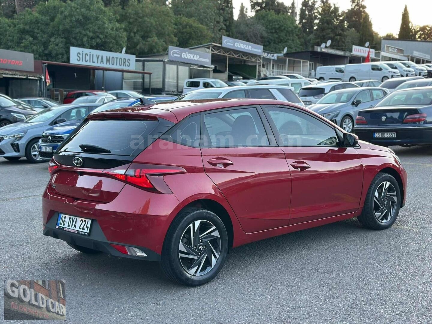 Galeriden Hyundai i20 1.0 T-GDI Style 2023 Model İstanbul 128.000 km Kırmızı 4