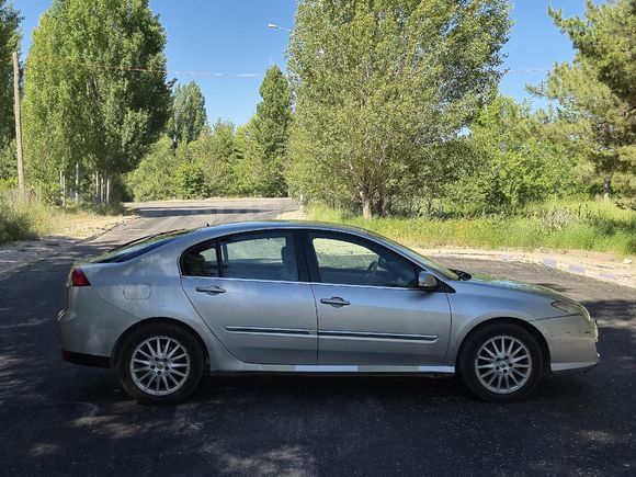 Sahibinden Renault Laguna 1.5 dCi Privilege 2009 Model