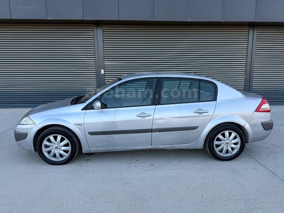 YM AUTO DAN 2007 MODEL Renault Megane 1.5 DİZEL Privilege   