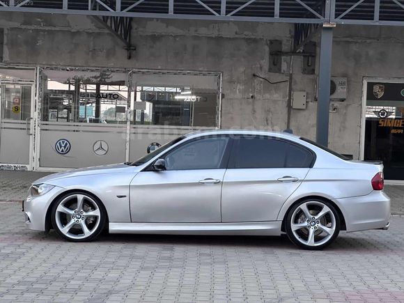 Tr De Tek 2005 Model Bmv E90 3.20D Manuel 190.kmde Emsalsiz