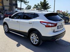 Sahibinden Nissan Qashqai 1.6 dCi Sky Pack 2015 Model 