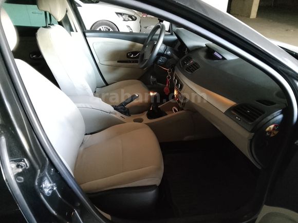 Sahibinden Renault Megane 1.5 dCi Expression 2012 Model 