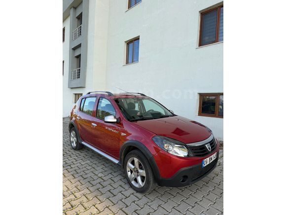 Sahibinden Dacia Sandero 1.5 dCi Stepway 2012 Model  150.000 km Kırmızı