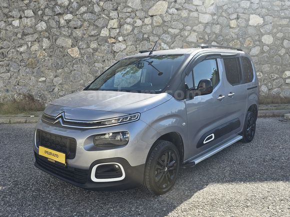 SATILIK HATASIZ BOYASIZ 1.5 CİTROEN BERLİNGO