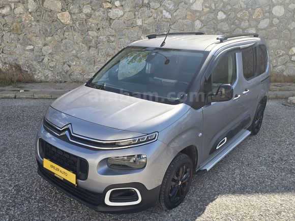 SATILIK HATASIZ BOYASIZ 1.5 CİTROEN BERLİNGO