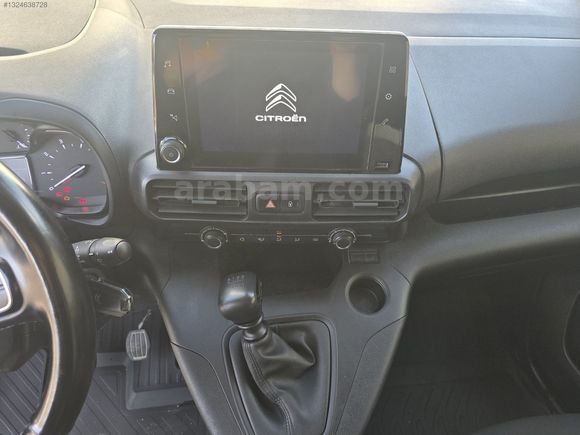 SATILIK HATASIZ BOYASIZ 1.5 CİTROEN BERLİNGO