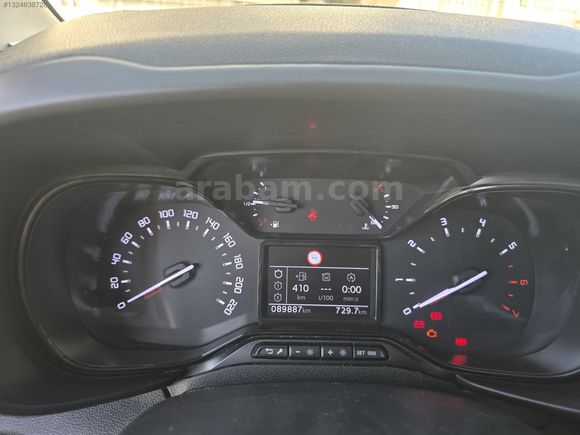 SATILIK HATASIZ BOYASIZ 1.5 CİTROEN BERLİNGO