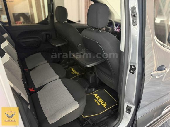 AKGÜL AUTO TEMİZ BAKIMLIDIR HATASIZ BOYASIZ