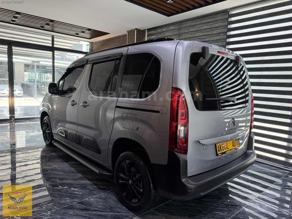 AKGÜL AUTO TEMİZ BAKIMLIDIR HATASIZ BOYASIZ