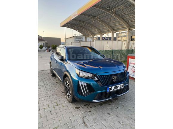 Akademisyenden Peugeot 2008 1.2 PureTech Allure 2025 Model 