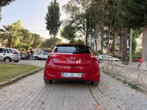Sahibinden Hyundai i30 1.6 CRDi Elite 2012 Model 
