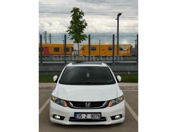 Sahibinden Honda Civic 1.6i VTEC Eco Elegance 2015 Model 