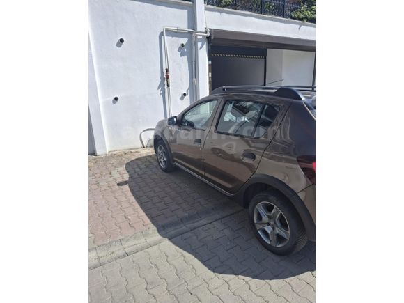 Sahibinden Dacia Sandero 0.9 TCe Stepway Easy-R 2020 Model