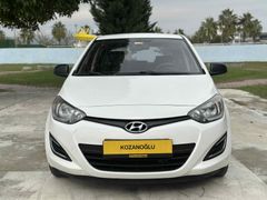 2013 çıkışlı _ HYUNDAİ İ-20 _ 1.4CRDİ - 6 İLERİ -173.000km
