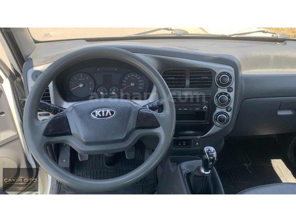 2017 BONGO K2500 DLX