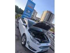 Sahibinden Ford Focus 1.6 Ti-VCT Style 2015 Model