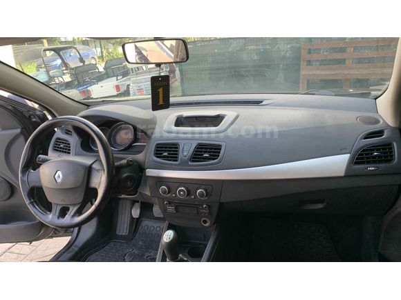Galeriden Renault Fluence 1.5 dCi Joy 2013 Model Sakarya