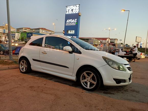 Sahibinden Opel Corsa Van 1.3 CDTI 2008 Model   Beyaz