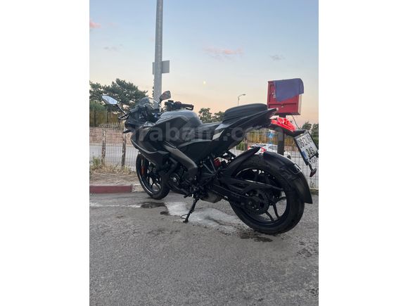 Sahibinden Bajaj Pulsar 200 RS