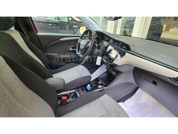 -OPEL CORSA-