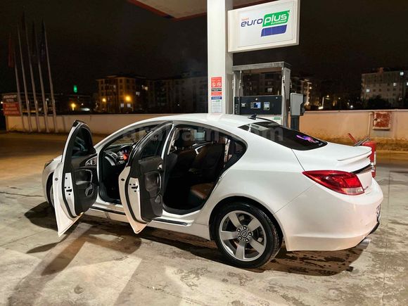 Sahibinden Opel Insignia 1.6 T Cosmo 2010 Model 