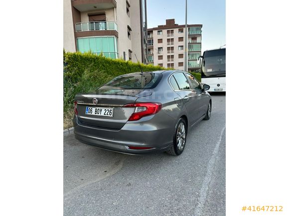 Temiz bakımlı Aile aracı