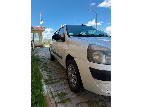 Sahibinden Renault Clio 1.4 Authentique 2005 Model 