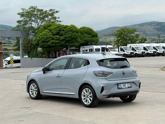 Galeriden Renault Clio 1.0 TCe Evolution 2024 Model Samsun