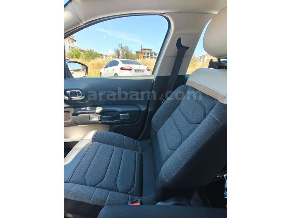 Sahibinden Citroen C3 1.2 PureTech Feel Bold 2023 Model