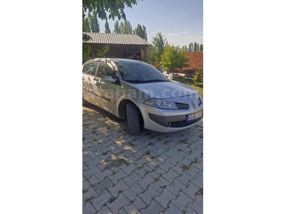 Sahibinden Renault Megane 1.5 dCi Expression 2006 Model  270.000 km Gri (Gümüş)