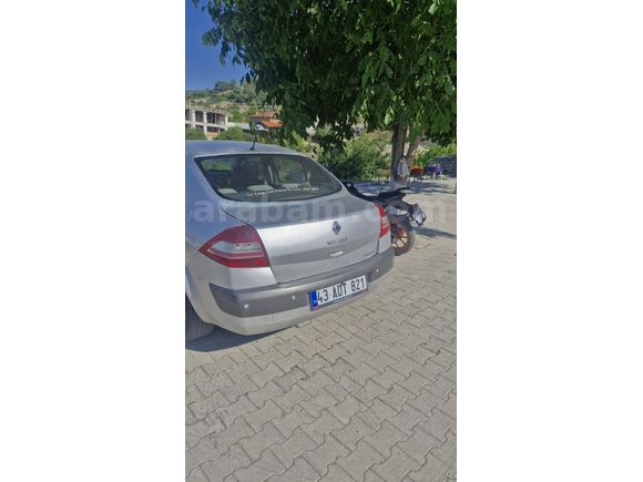 Sahibinden Renault Megane 1.5 dCi Expression 2006 Model  270.000 km Gri (Gümüş)