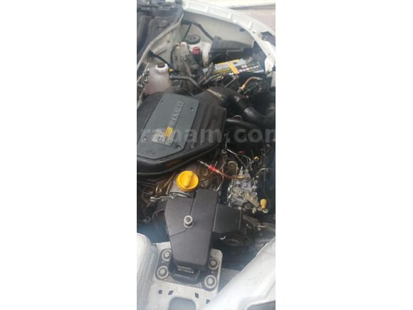 Sahibinden Renault Kangoo 1.9 D RN 2000 Model